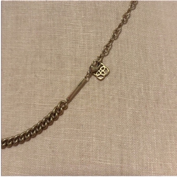 NWOT Kendra Scott Ace Necklace Vintage Gold - Picture 10 of 10